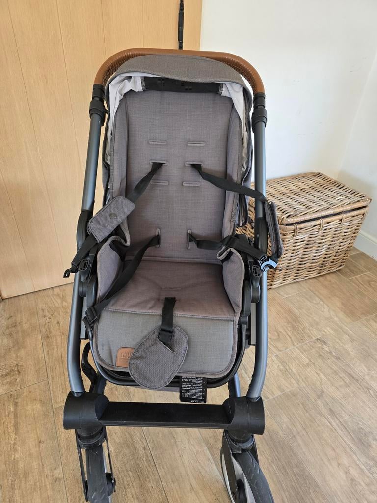 Mutsy Kinderwagen Nio, Ophalen, Voetenzak