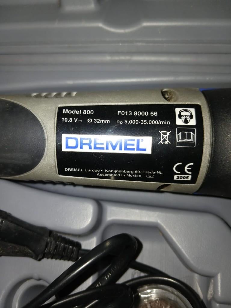 Dremel 800 draadloos — complete set met 5.000 tot 35.000, Ophalen of Verzenden, Nieuw, Machineborduren, Borduurmachine