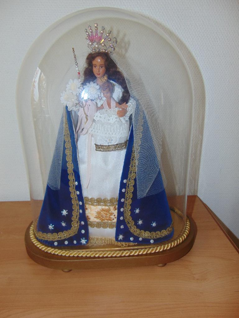 Madonna onder stolp, Enlèvement