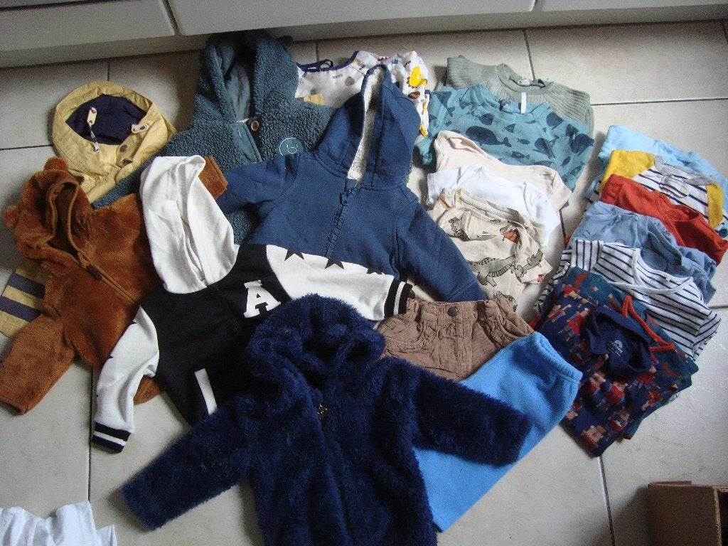 22 vêtements garçon 0-12 mois, Enlèvement, Comme neuf, Garçon, Autres types