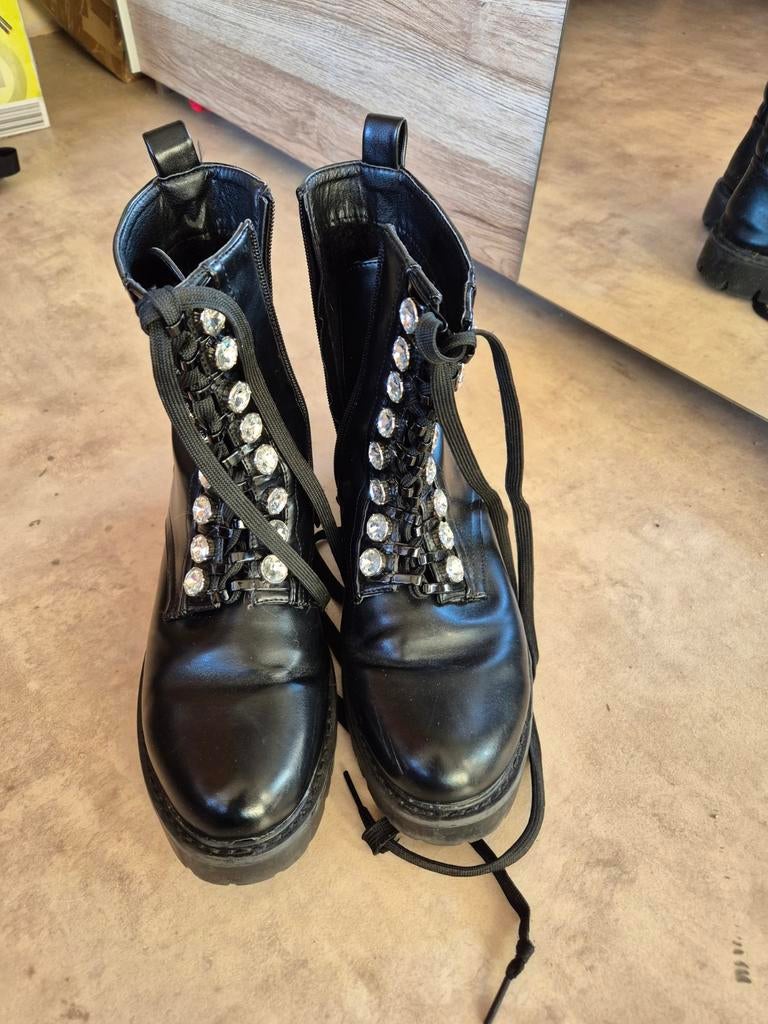Bottines femme, Vêtements | Femmes, Enlèvement