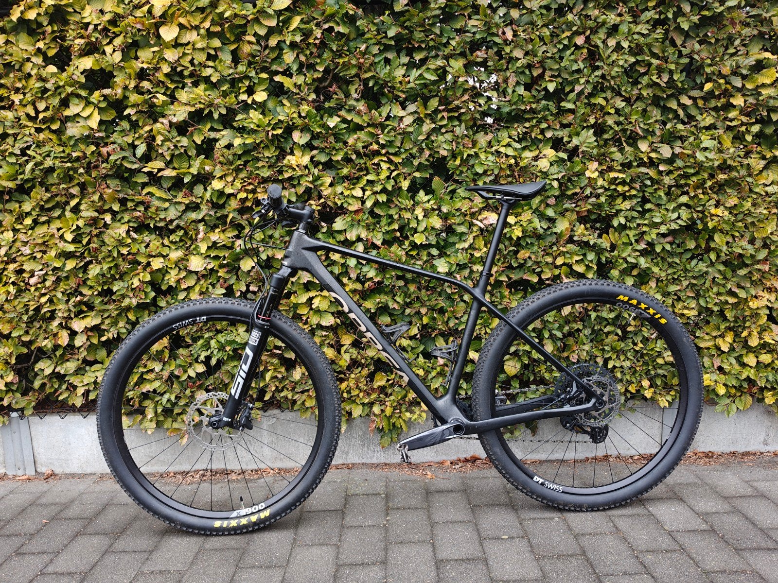 Orbea Alma Carbon (2023), Vélos & Vélomoteurs, VTT semi-rigide, Enlèvement, Comme neuf