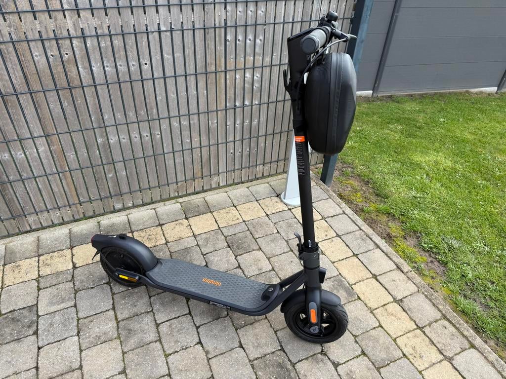 Trottinette électrique Segway Ninebot F2 E – Comme neuve, Enlèvement, Comme neuf
