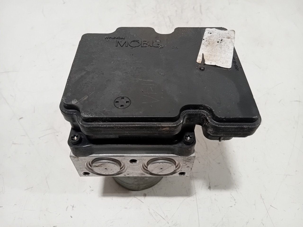 Abs pomp Kia Venga, Onderdelen@venauto.nl, Van der Ven Autorecycling B.V., Ettenseweg 76, 4706 PB Roosendaal, The Netherlands