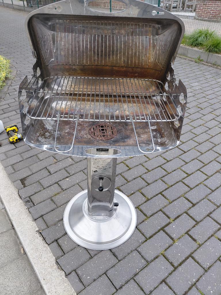 Bbq, Enlèvement