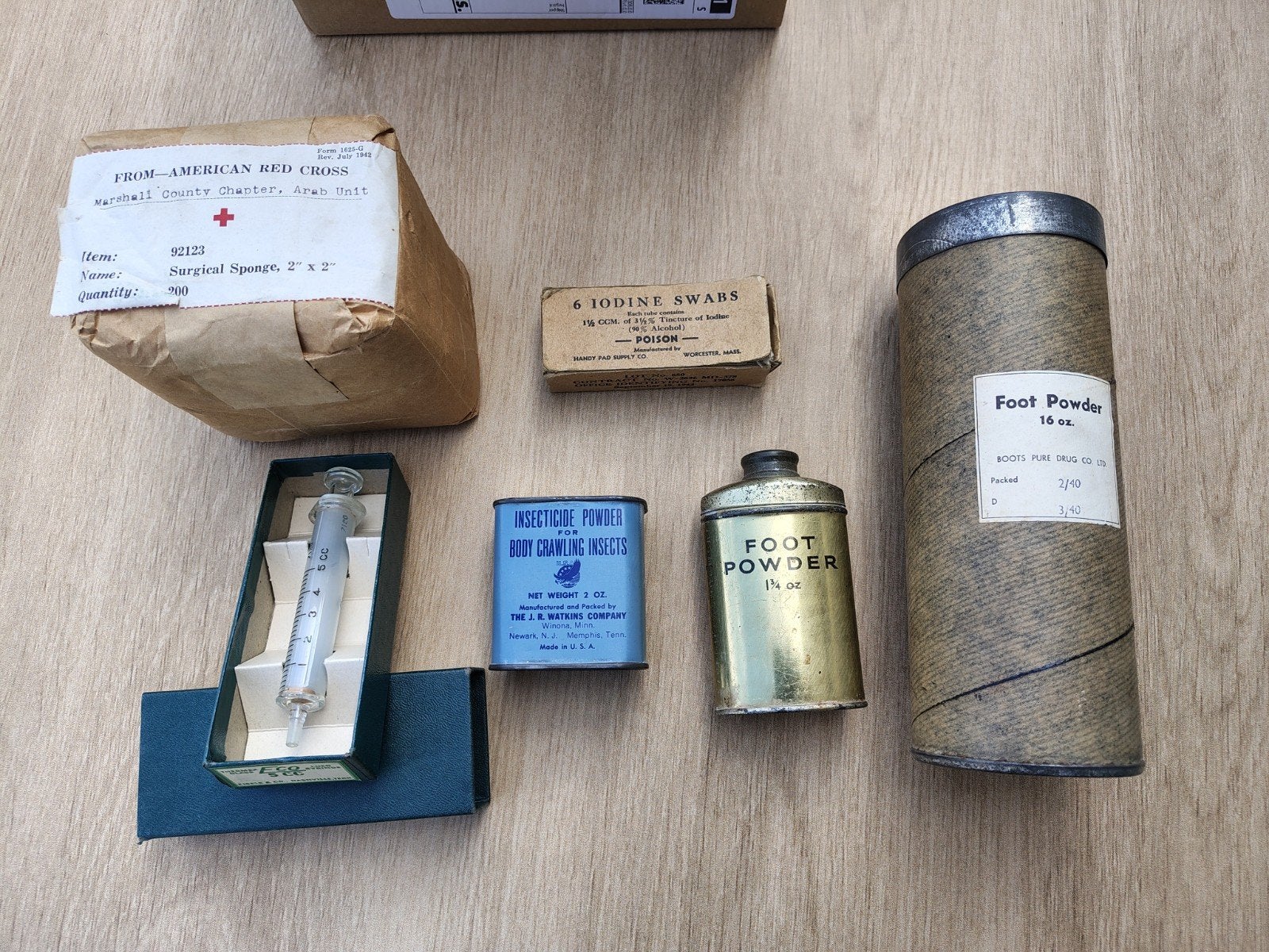 VOTRE MÉDECIN DE LA SECONDE GUERRE MONDIALE, Collections, Enlèvement ou Envoi