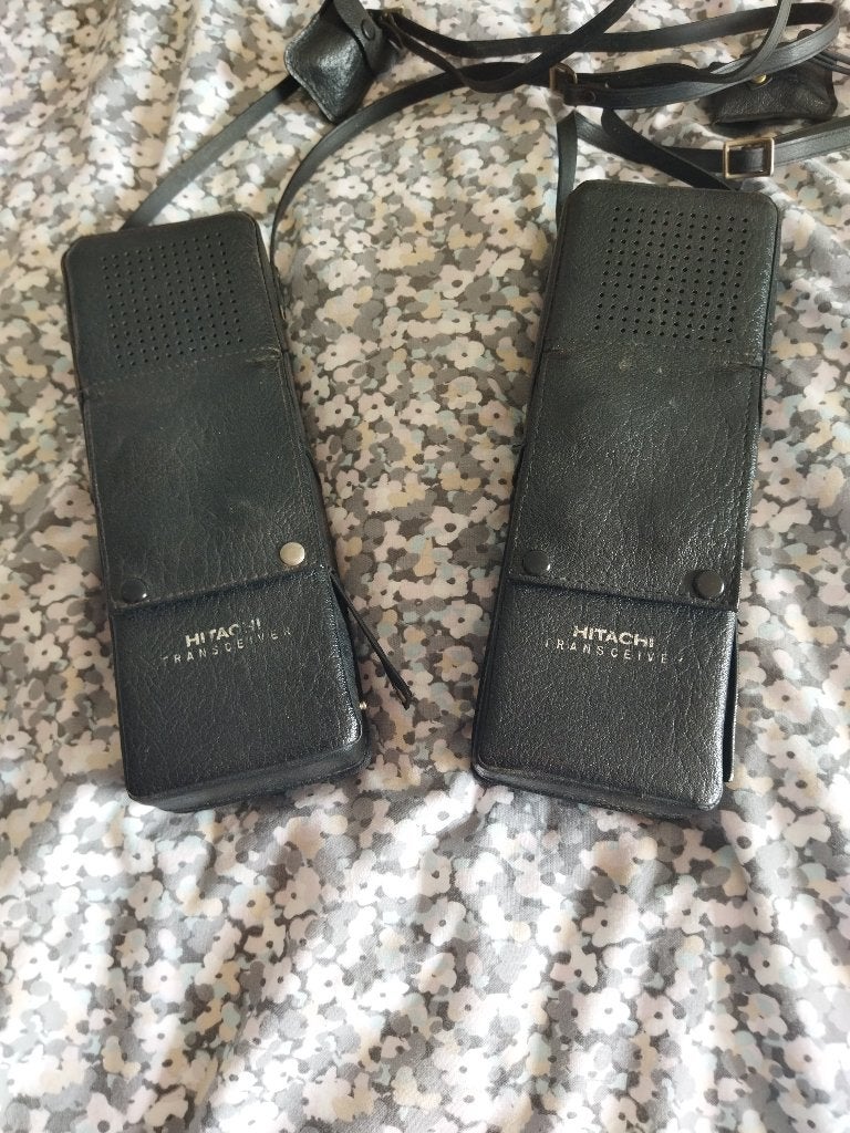 housse de Walkies Talkies Hitachi, Télécoms, Talkies-walkies & Walkies-talkies, Enlèvement ou Envoi, Utilisé, Accessoires