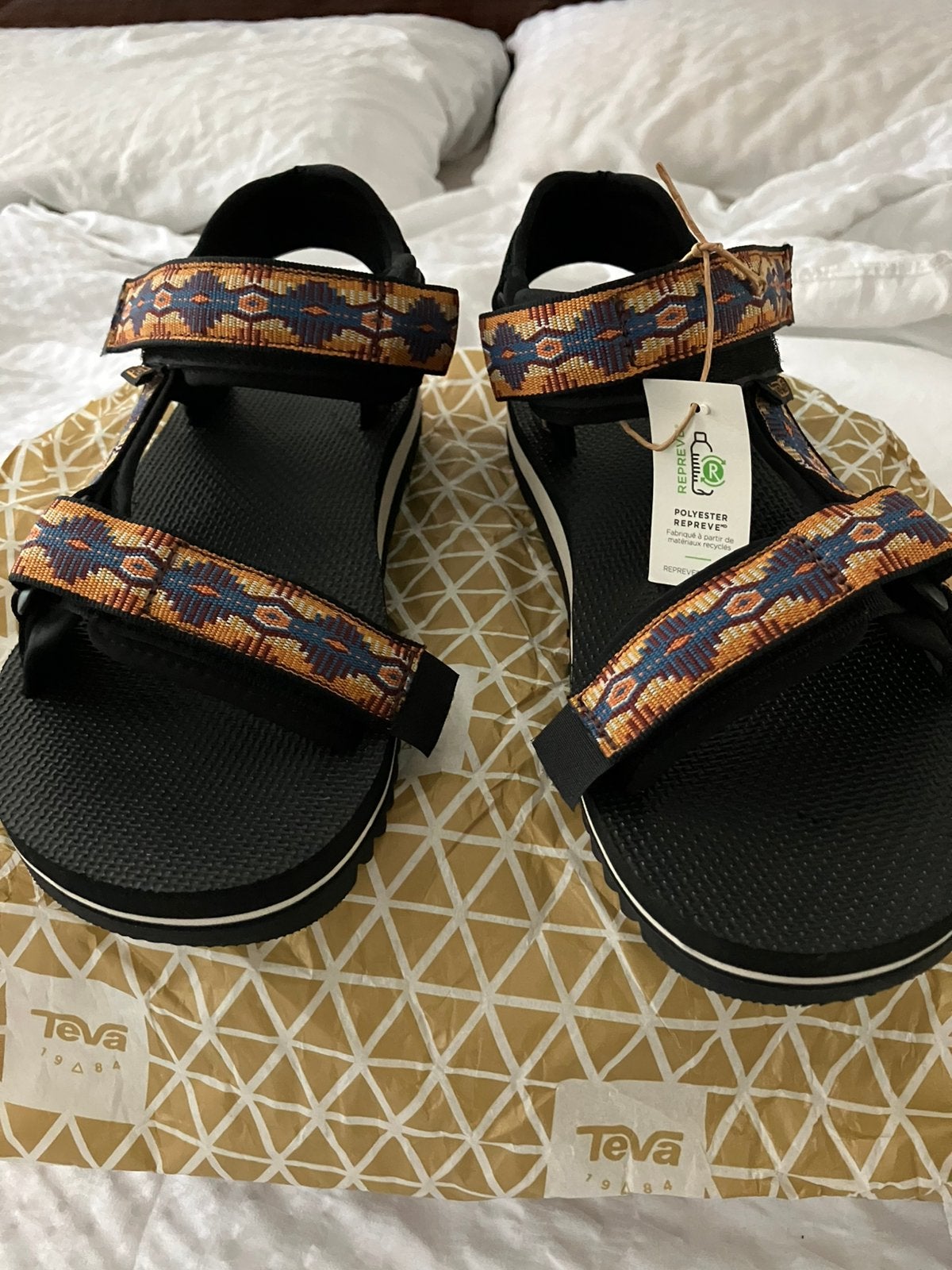 Teva universel trail, Enlèvement, Neuf, Sandales