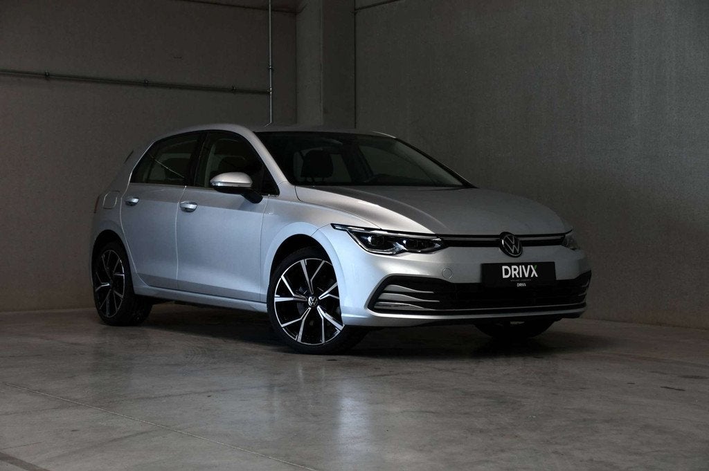 Volkswagen Golf Golf - PHEV - Camera - Carplay - Adaptive Cr, Stof, Gebruikt, 4 cilinders, 2020 kg