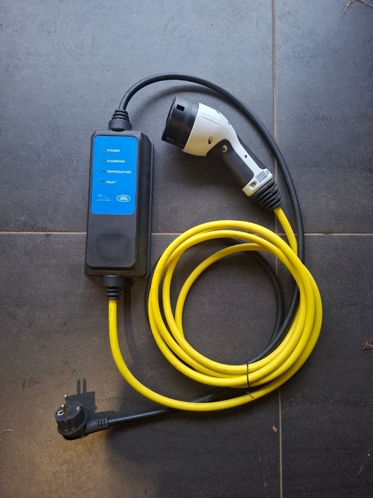 DEFECT Range rover jaguar Hybride Elektrische wagen lader, Auto's, Particulier, Te koop, Range Rover, Rood