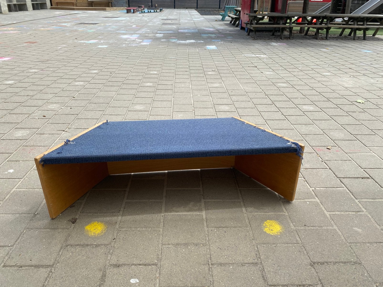 Podium / bankje, Ophalen, Gebruikt
