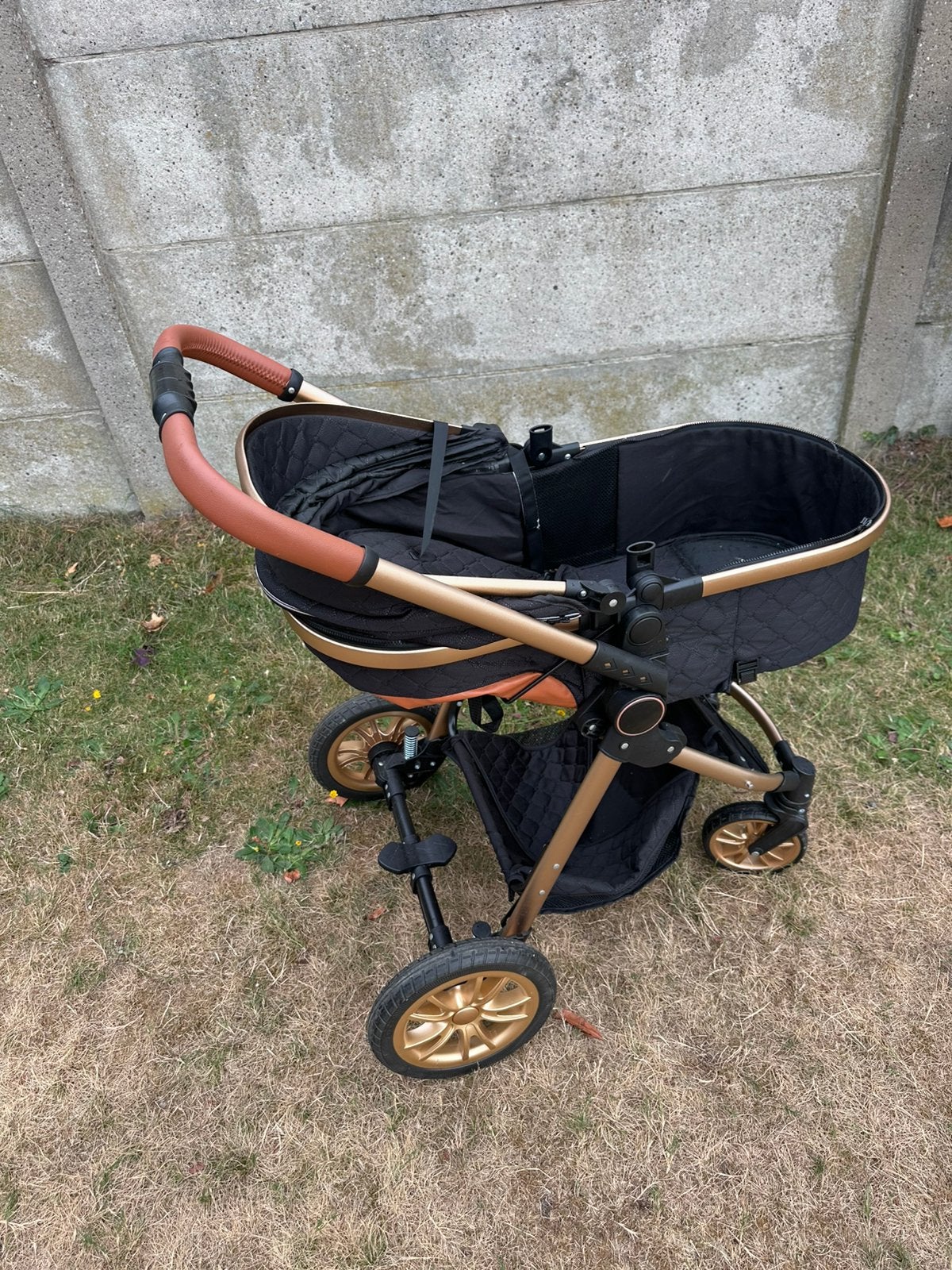 Buggy te koop!, Ophalen, Zo goed als nieuw
