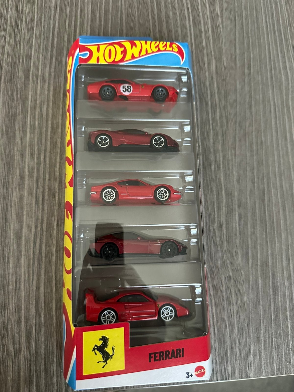 Set 5 Ferrari hot wheels, Enlèvement ou Envoi, Neuf, Voiture