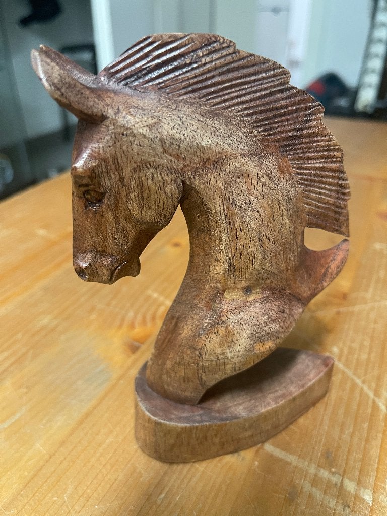 Sculpture cheval en bois sculpté artisanal, Enlèvement, Comme neuf, Animal