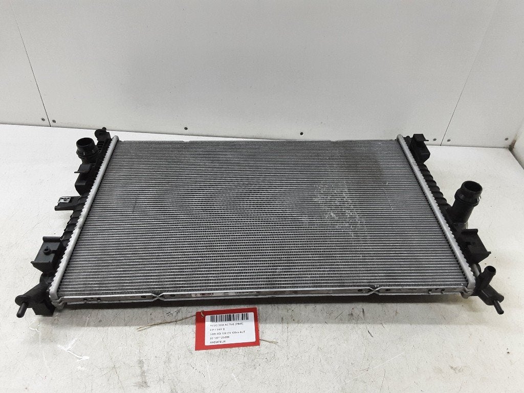 RADIATEUR Peugeot 3008 II (M4 / MC / MJ / MR) (M167350K), Kontakt-peugeot@peugeot.com, Gebruikt, Peugeot Deutschland GmbH, Bahnhofsplatz
65423  Rüsselsheim, DE