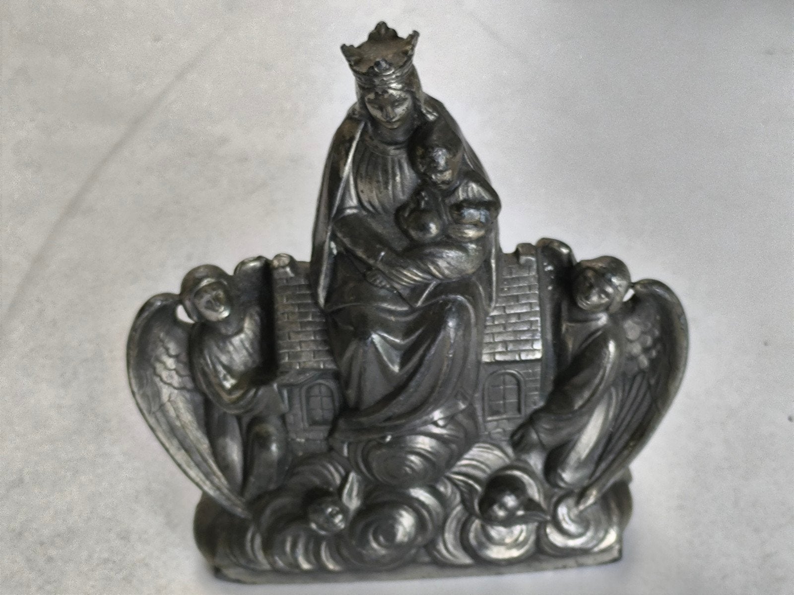 Madonna van Loreto, metalen/tinnen beeldje, Verzamelen, Ophalen of Verzenden