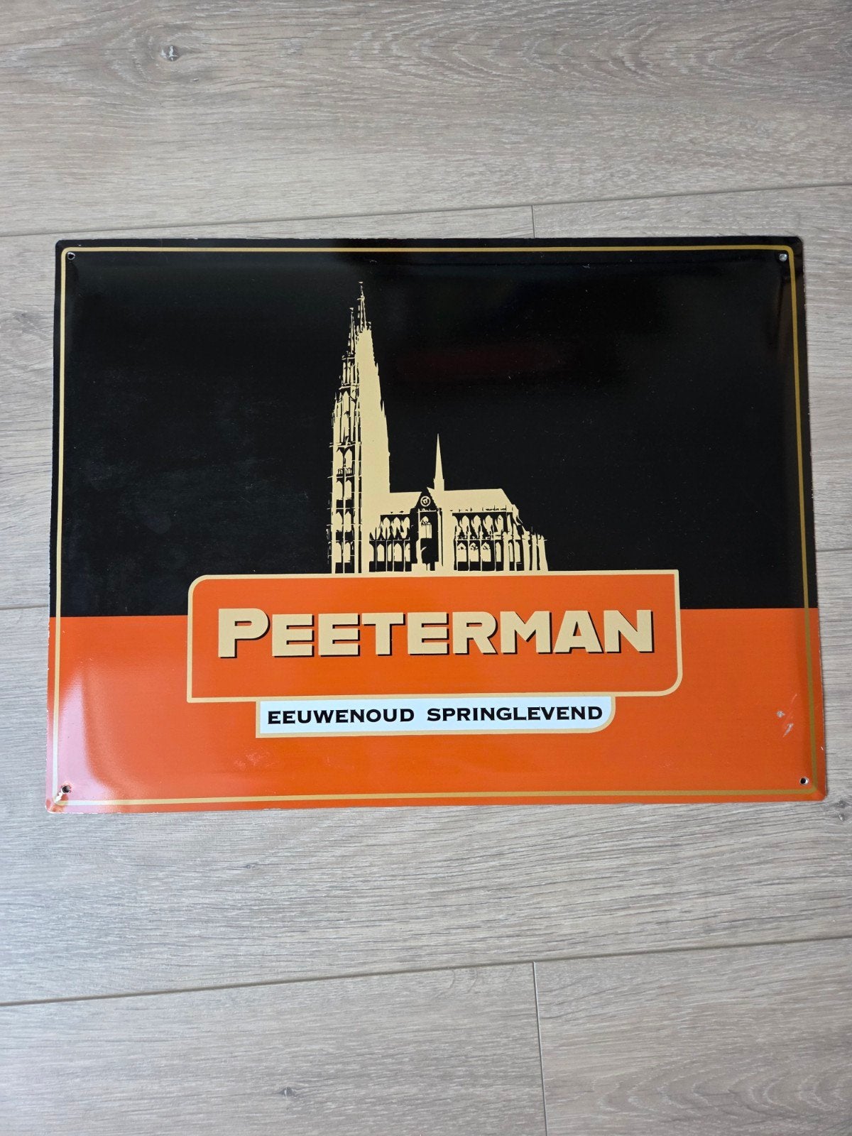Bierreclame Peeterman Leuven, Ophalen