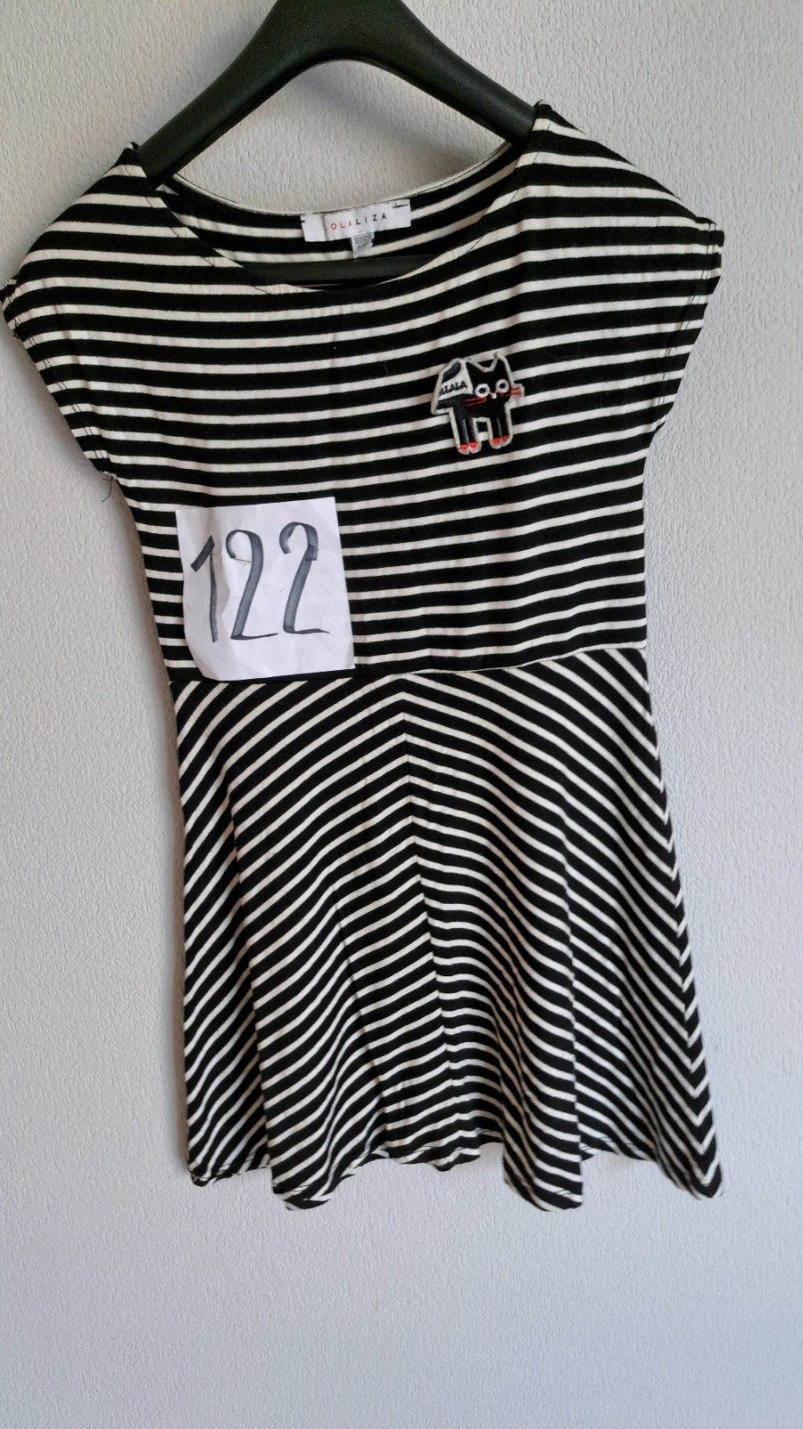 Kleedje mt 122, Ophalen of Verzenden