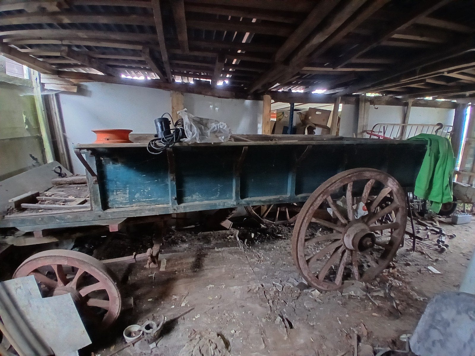 Antieke houten tractor kar met houten wielen., Gebruikt, Overige typen