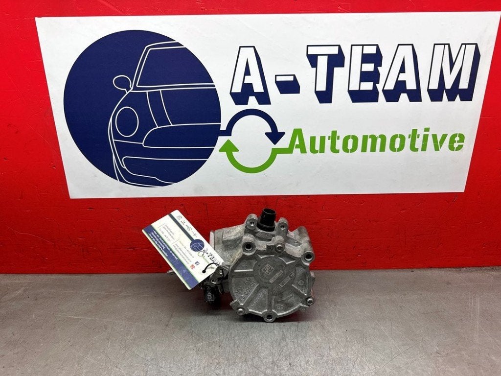 VACUUM POMPE PETROL Volkswagen Tiguan (AD1) (|06K145100AE|), Utilisé, Volkswagen