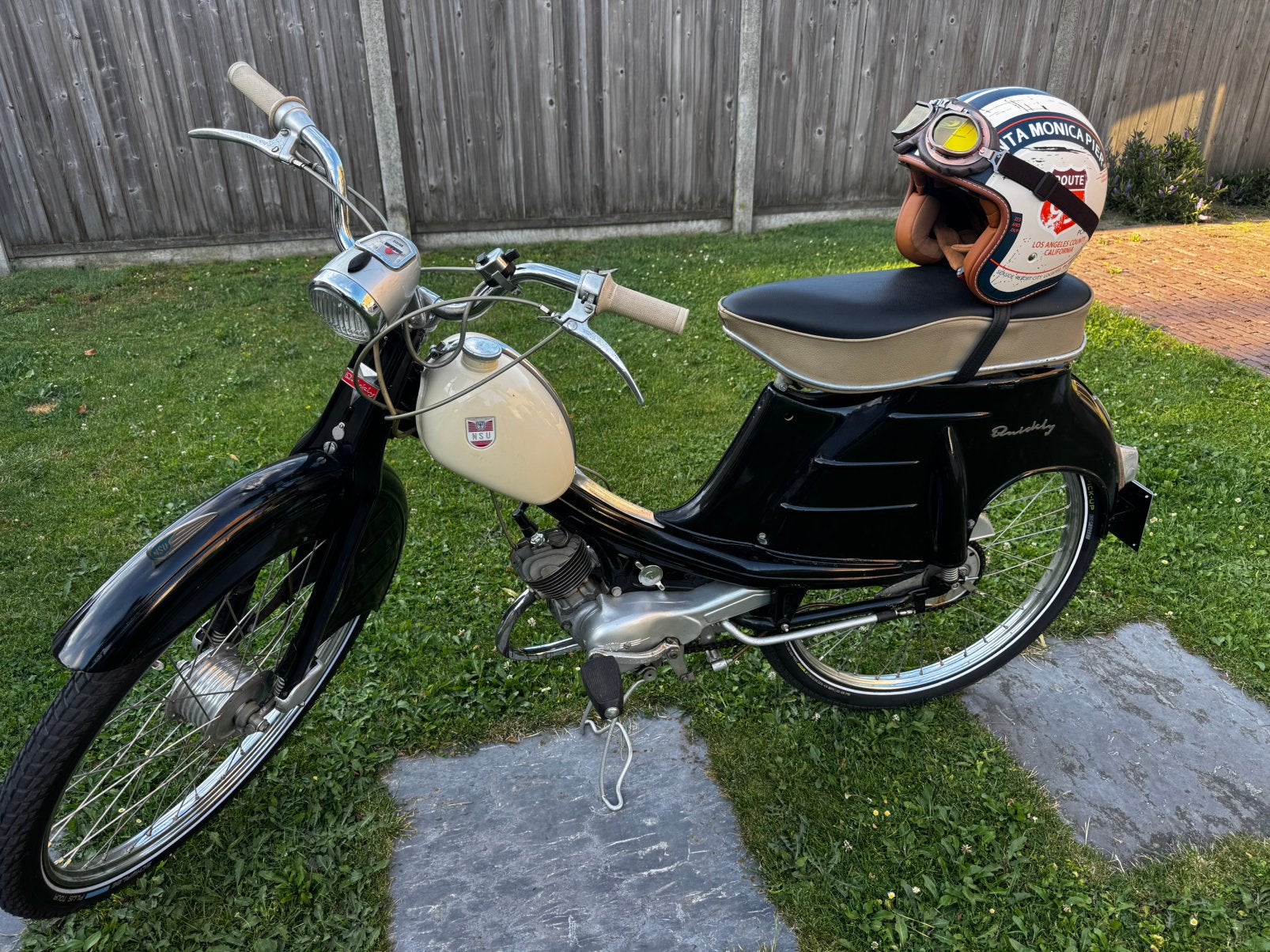 NSU Quickly L bouwjaar 1960, Fietsen en Brommers, Brommers | Oldtimers, 49 cc, Klasse B (45 km/u), 2 versnellingen, Ophalen