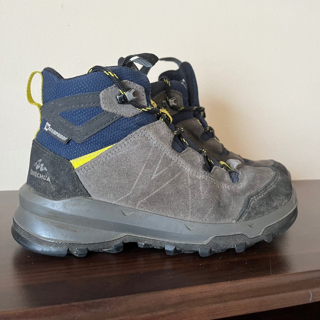 Chaussures de marche Quechua taille 33, Enlèvement, Chaussures