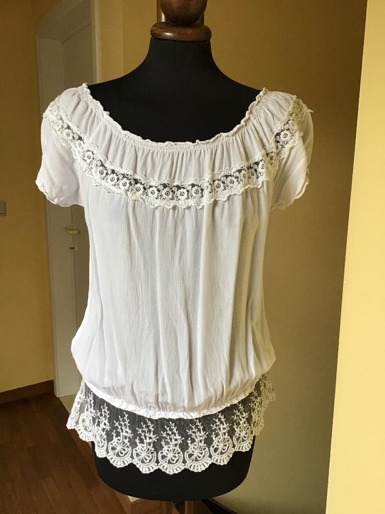prachtig bloesje met kant mt 36, Kleding | Dames, Blouses en Tunieken, Ophalen of Verzenden, Zo goed als nieuw, Maat 36 (S)