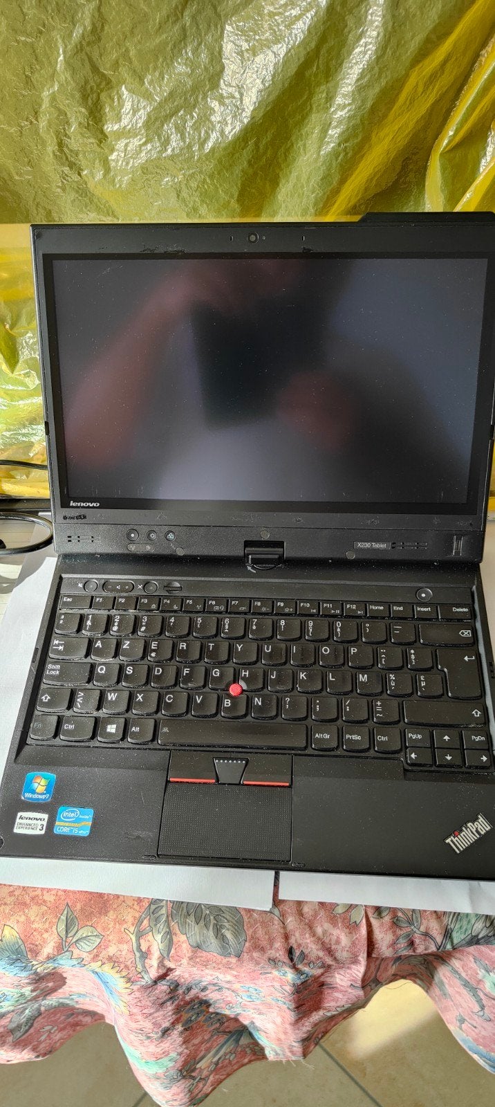 Lenovo Thinkpad X230 Tablet, Enlèvement