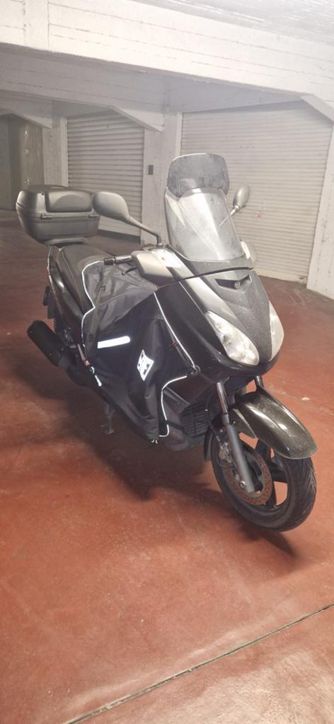 Yamaha X-Max 250, Particulier, Scooter