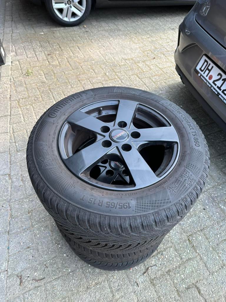 Dezent velgen met continetal banden, Auto-onderdelen, Banden en Velgen, Ophalen, Band(en)