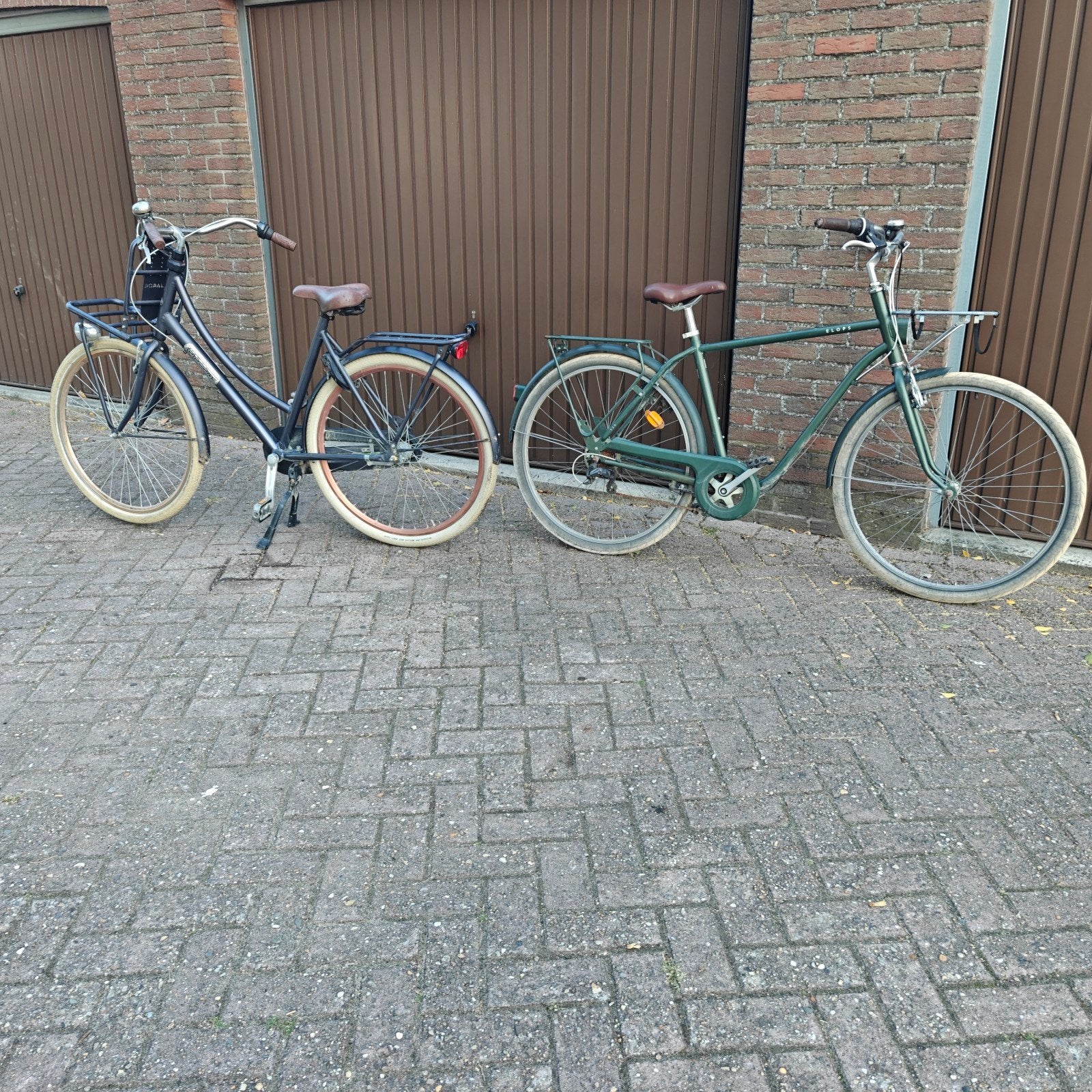 2 leuke fietsen dat weg mogen wegens plaatsgebrek, Fietsen en Brommers, Fietsen | Cruisers en Lowriders, Ophalen