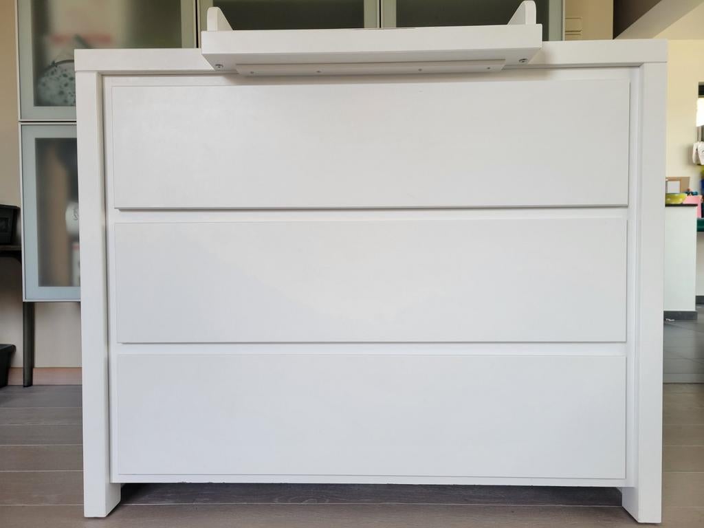 Verzorgingskast of commode wit, Kinderen en Baby's, Kinderkamer | Complete kinderkamers, Ophalen