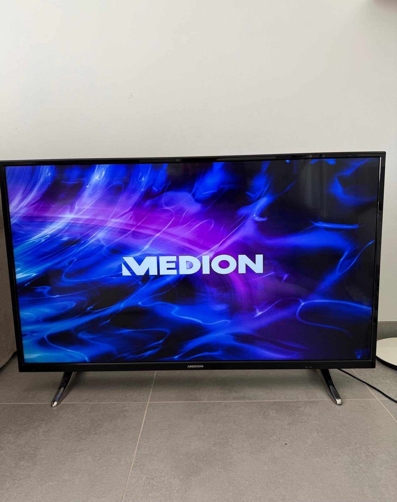 Medion 4K UHD Smart 43 pouces (108 cm), Autres marques, Comme neuf, Enlèvement, 100 cm ou plus
