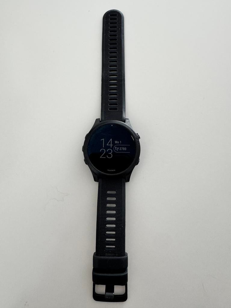 Garmin Forerunner 945, Enlèvement ou Envoi, Utilisé, Noir