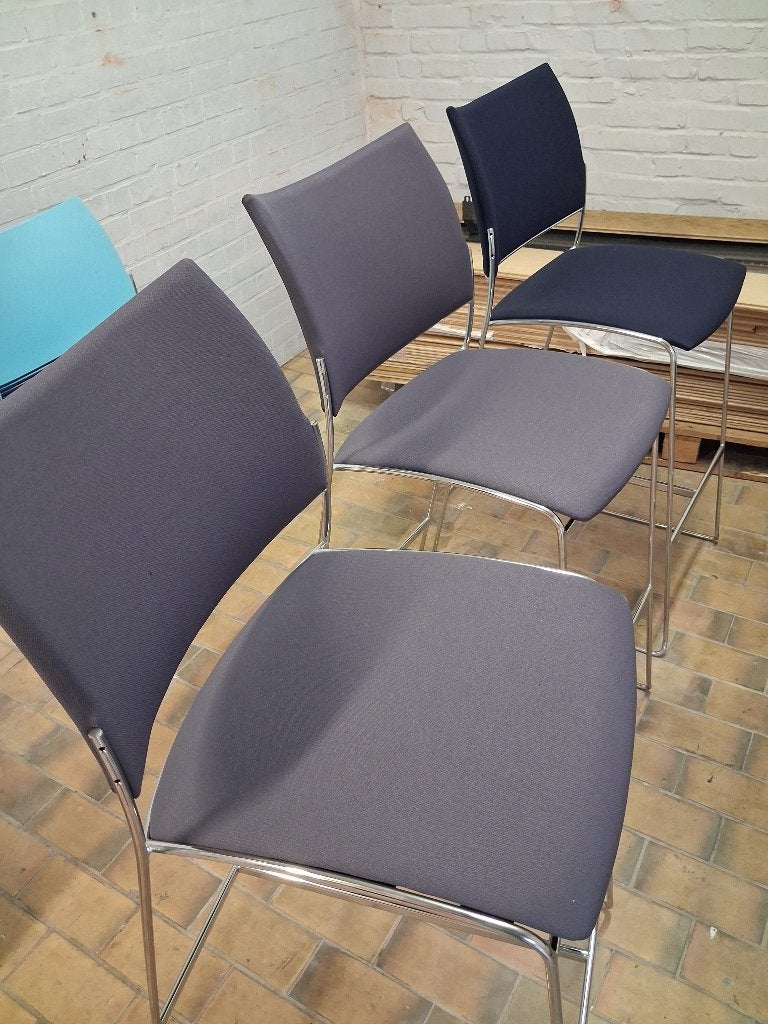 Chaises casala curvy, Enlèvement