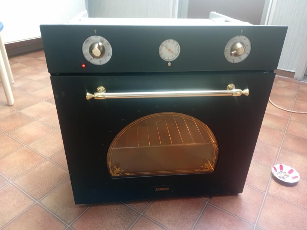 Zanussi, Elektronische apparatuur, Kookplaten, Ophalen