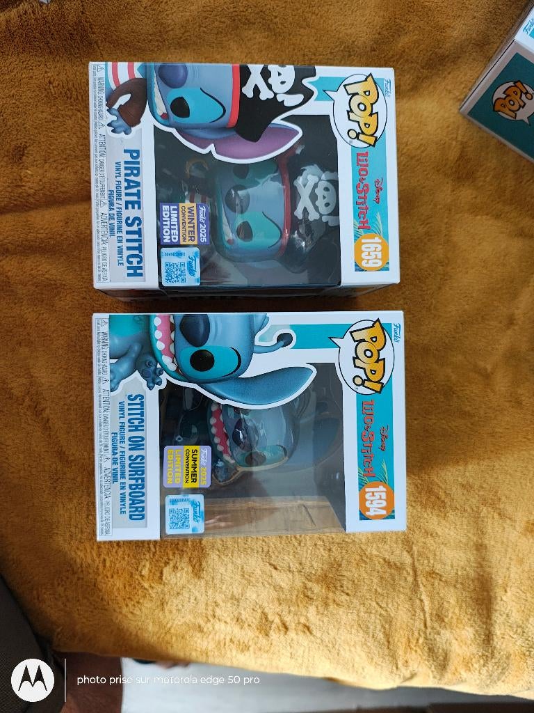 Lot 2 Funko pop Lilo Stitch pirate, on skateboard neufs, Ophalen of Verzenden, Nieuw