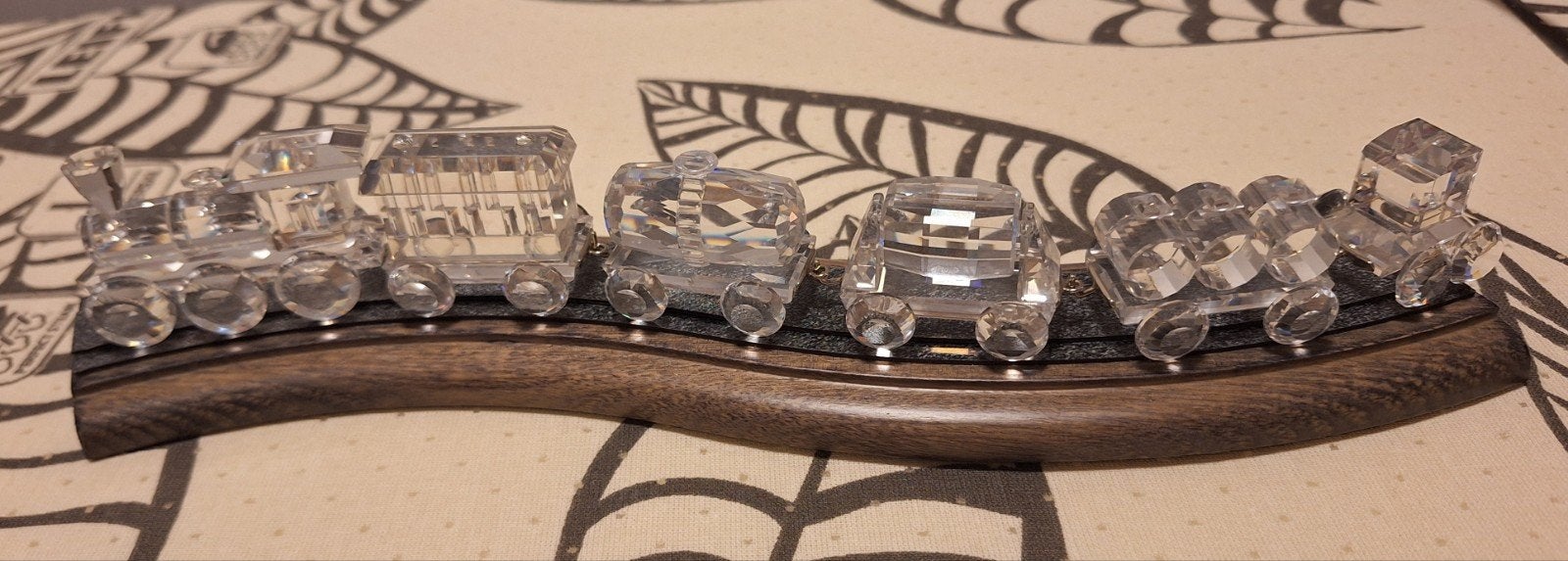 Trein Swarovski 6-delig op houten display, Ophalen