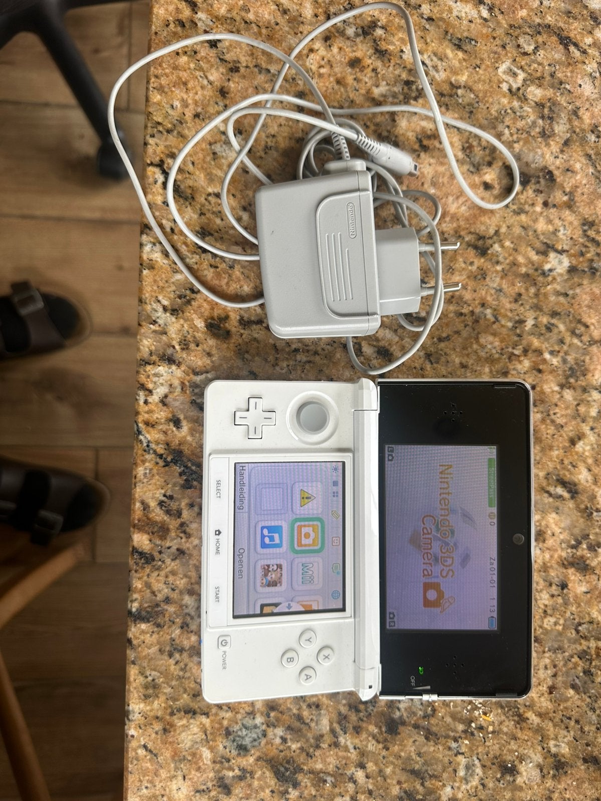Console Nintendo 3 DS, Consoles de jeu & Jeux vidéo, Consoles de jeu | Nintendo 2DS & 3DS, Enlèvement ou Envoi, Utilisé, 3DS