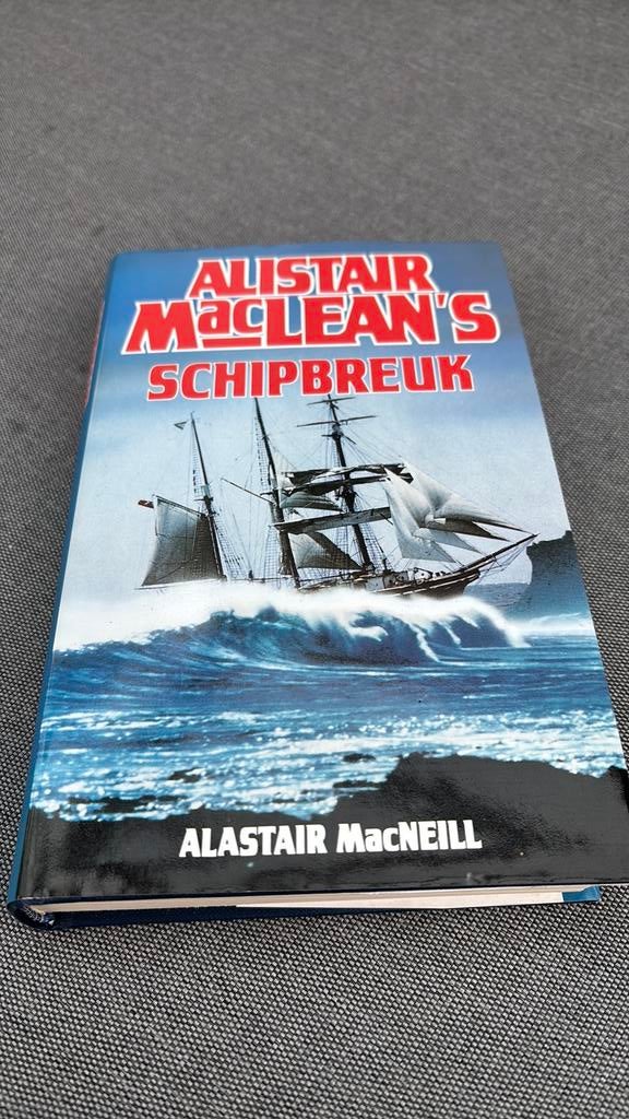 Alastair MacNeill - Alistair MacLean's Schipbreuk, Boeken, Ophalen of Verzenden, Alastair MacNeill