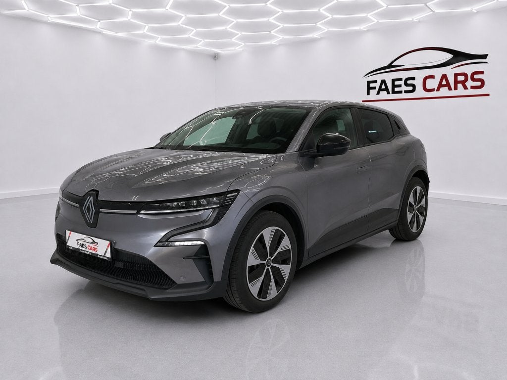 Renault Megane E-Tech long Range versie 60kwh, Dealer onderhouden, Euro 6, Zilver of Grijs, 500 kg
