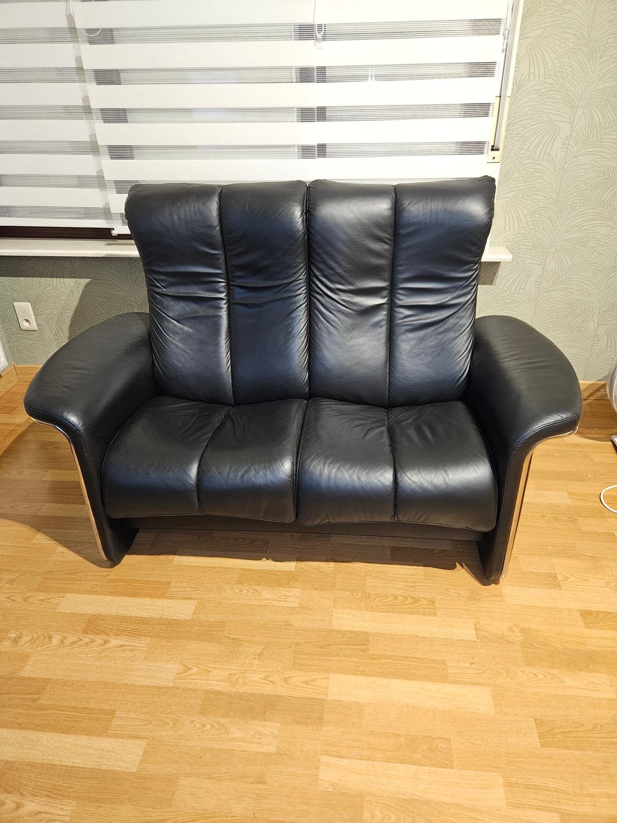 MOOIE 2 ZIT STRESSLESS RELAX IN ZEER GOEDE STAAT, Banc droit, Comme neuf, Enlèvement, Cuir