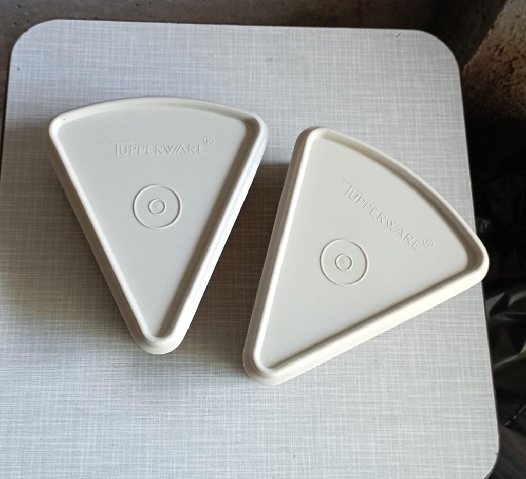 2 taart potjes merk TUPPERWARE, Enlèvement, Comme neuf, Blanc