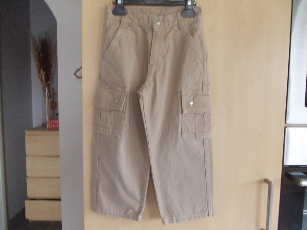 Broek Benetton.  2x.  maat 92-98.  Jongen., Broek, Ophalen of Verzenden, Zo goed als nieuw, BENETTON.