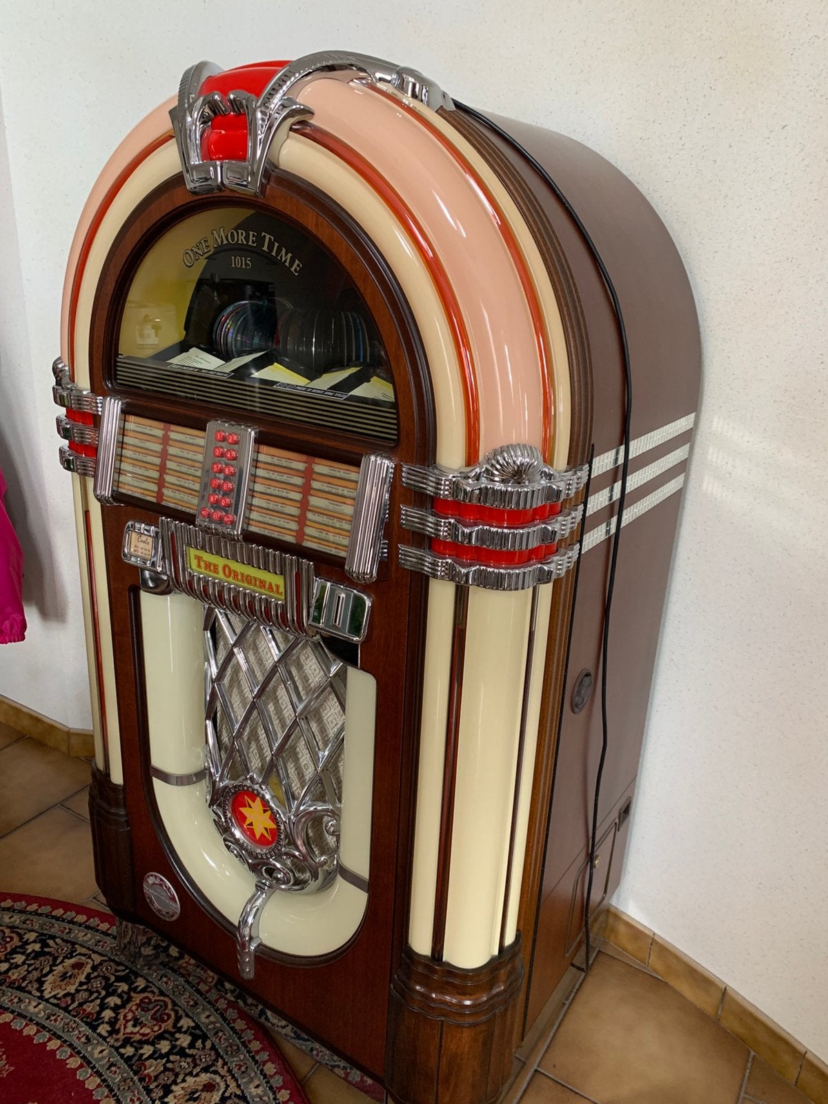 Juxebox met cd seler, Verzamelen, Automaten | Jukeboxen, Ophalen, Gebruikt, Overige merken