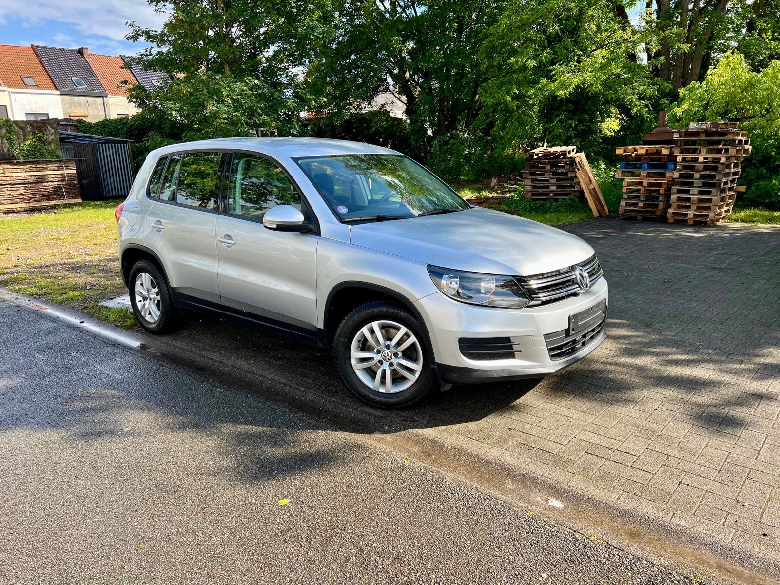 Volkswagen Tiguan, Auto's, Voorwielaandrijving, Euro 5, Stof, Zwart