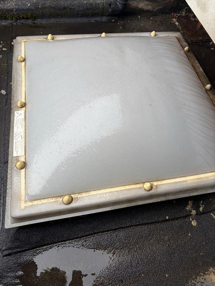 Opengaande lichtkoepel, Ophalen, Gebruikt, 80 tot 120 cm