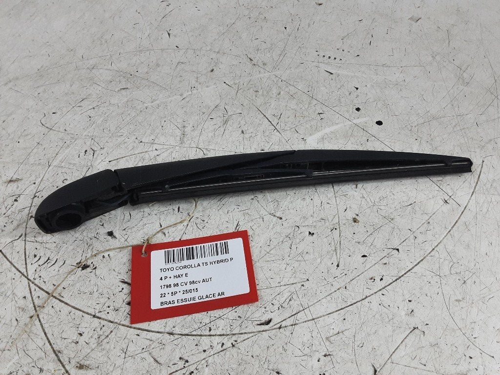 RUITENWISSERARM ACHTER Toyota Corolla (E21) (01-2019/-), Gebruikt, Mevr. I. Hauben, Toyota, Rue de l'Espoir 34 34
4030  GRIVEGNÉE, BE