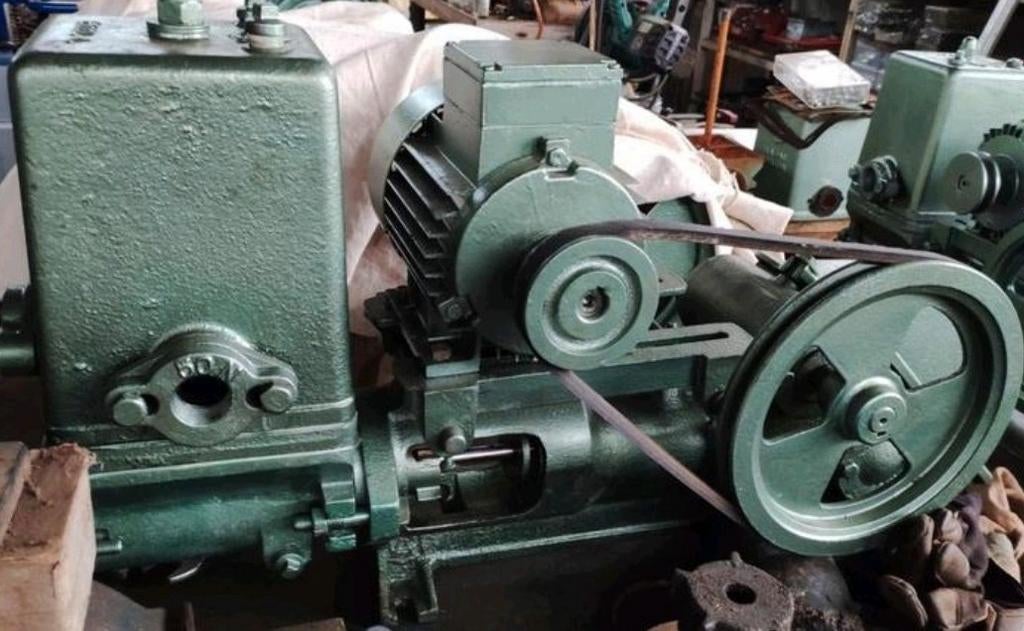 Gereviseerde pomp Clasal 2500L, Ophalen
