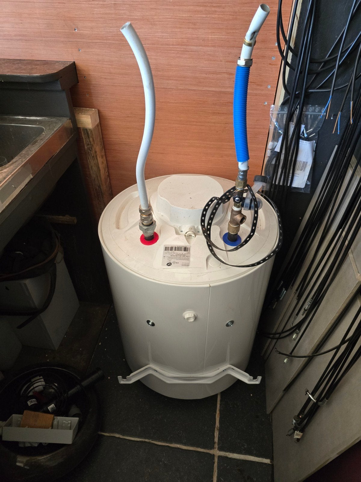 neotherme water boiler, Moins de 3 ans, Enlèvement, 20 à 100 litres, Boiler